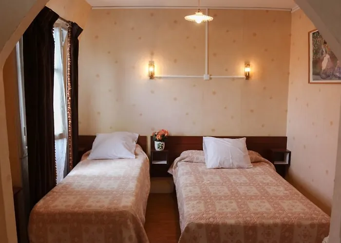 Szálloda Gay Lussac Aulnay-sous-Bois